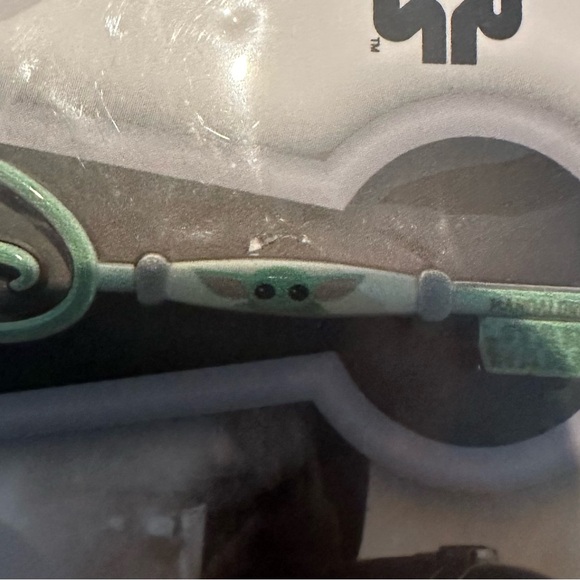 Disney key pin - Picture 2 of 2